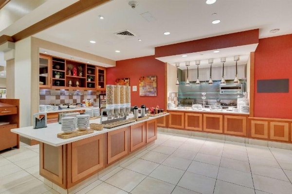 Hilton Garden Inn Milwaukee Airport image 16